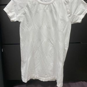 Lululemon Swiftly Tech